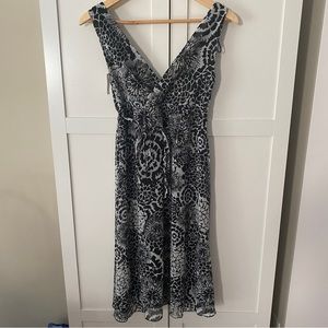 NEW WITH TAGS: H&M Black & White Print Dress - Size 4